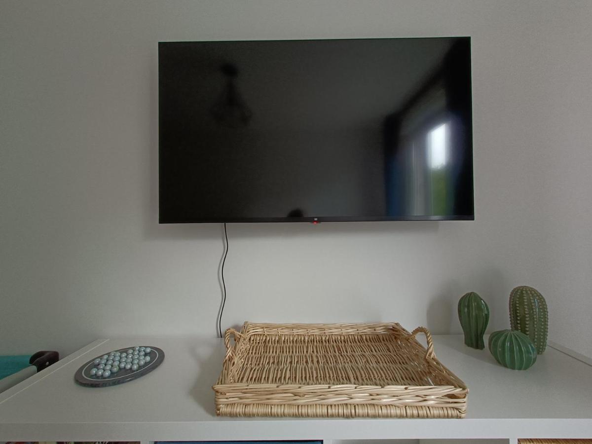 Studio Cosy Neuf + Lit Bebe A 4 Minutes Rer A Монтеврен Екстериор снимка
