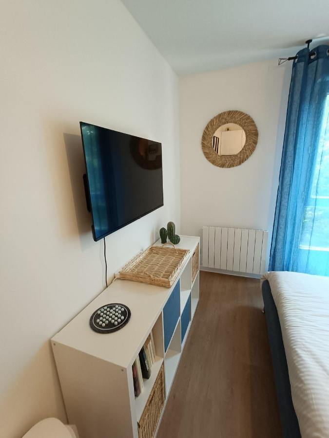 Studio Cosy Neuf + Lit Bebe A 4 Minutes Rer A Монтеврен Екстериор снимка