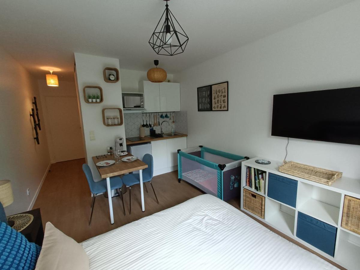 Studio Cosy Neuf + Lit Bebe A 4 Minutes Rer A Монтеврен Екстериор снимка